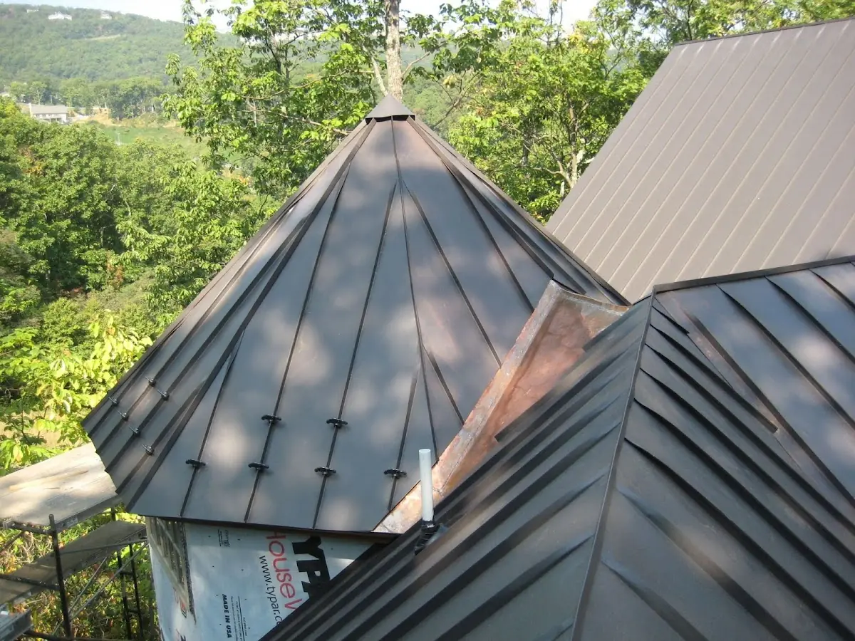 Professional Shingle Replacement & Repair by Craftsman Roofing in Ferguson